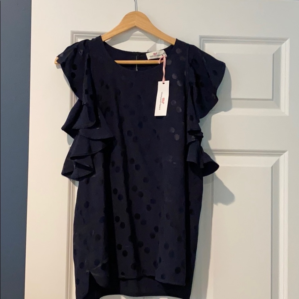 Vineyard Vines short sleeve shirt. NWT.  Navy